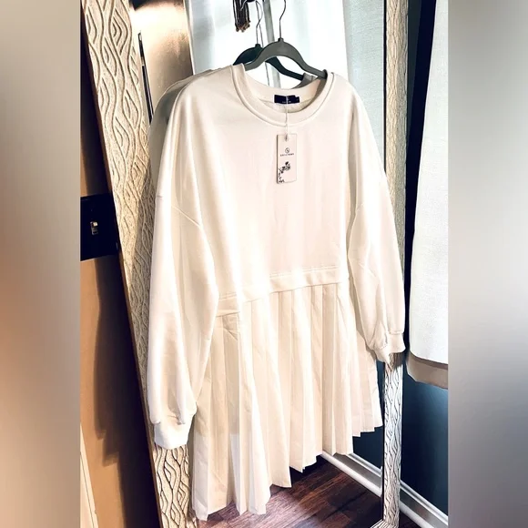 Amazon | Tops | Large White Sweatshirt Dress Sweatshirt Material On Top  Cotton Pleated Bottom | Poshmark